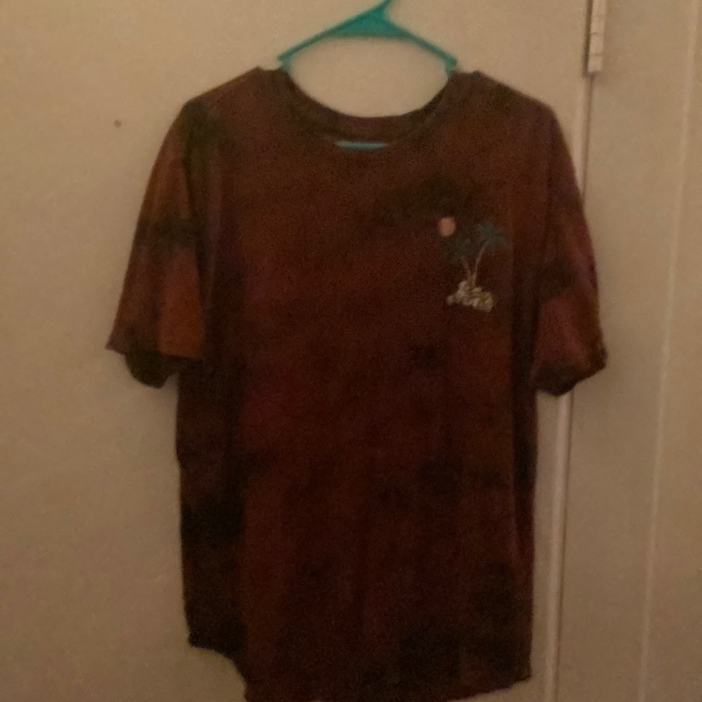 XL men’s shirt